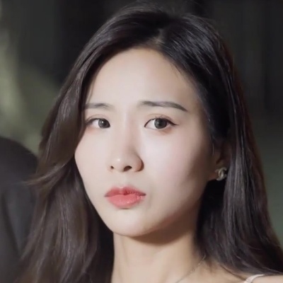 Seraphina "Sera" Tang