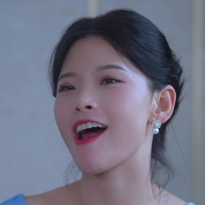 Lyra Qin
