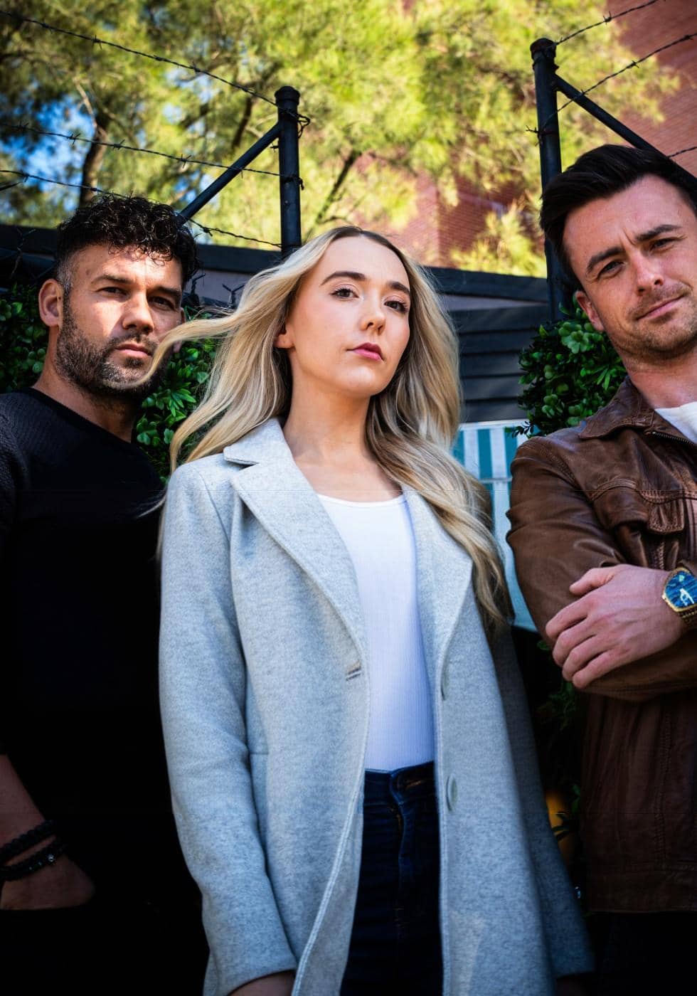 Ang mga Itim na Trono